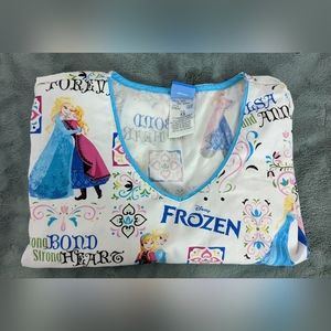 Frozen Disney XS Scrub Top